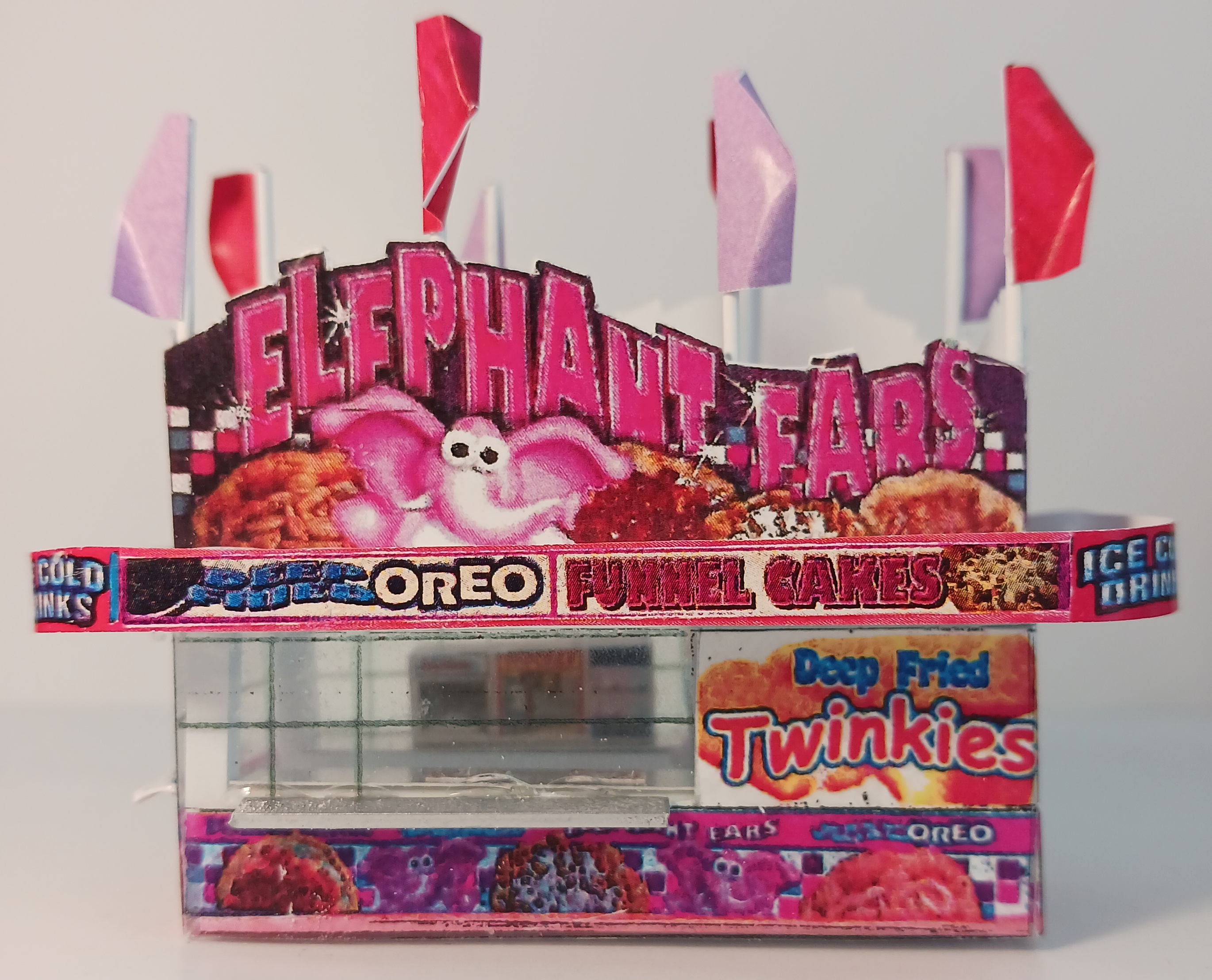 Ho Scale Elephant Ears Concession Trailer
